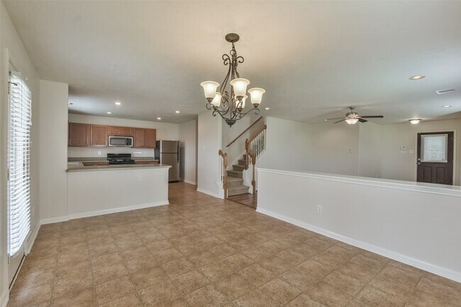 Building Photo - 7934 Blue Wahoo Ln