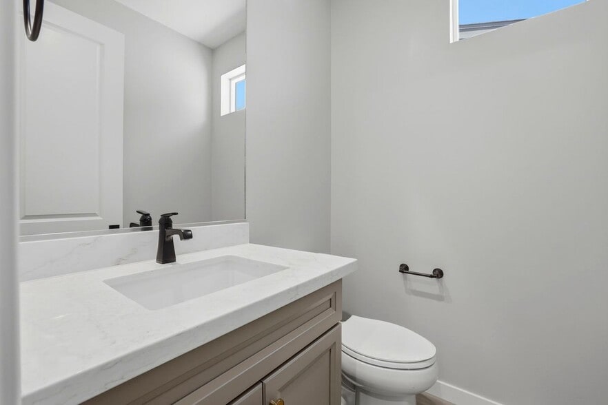 Building Photo - 941 Cumberwood Ct
