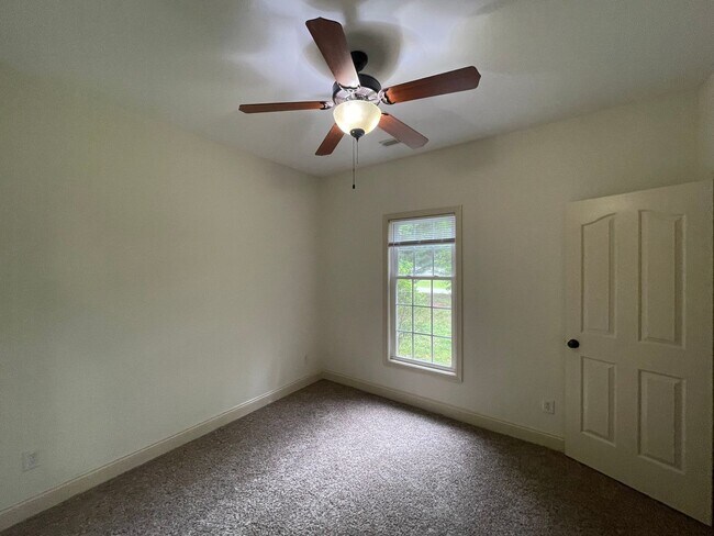 Building Photo - Boonsboro Area House