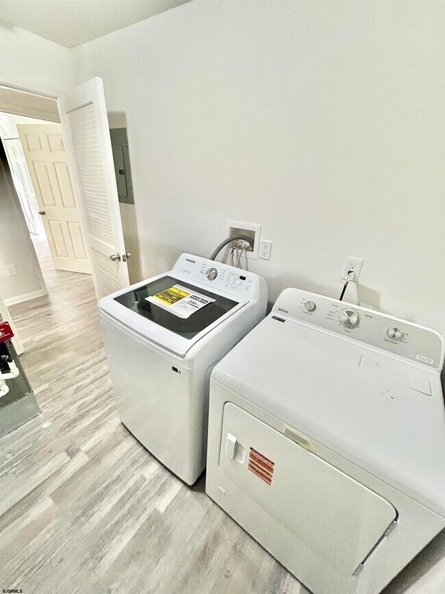 Building Photo - 34 Apache Ct