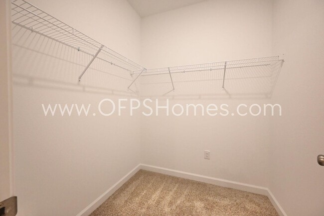 Building Photo - 113 Shady Ln