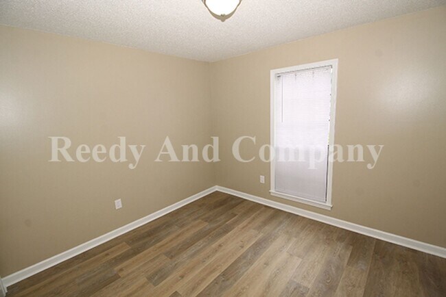 Building Photo - 4496 Green Creek