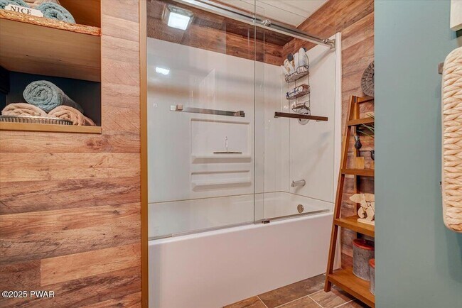 Building Photo - 134 Split Rock Rd