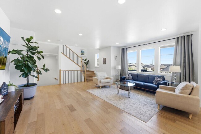Building Photo - 11716 Meeks Ct