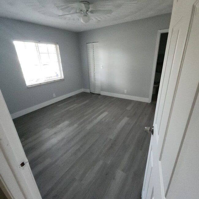 Building Photo - 308 SW 76th Terrace
