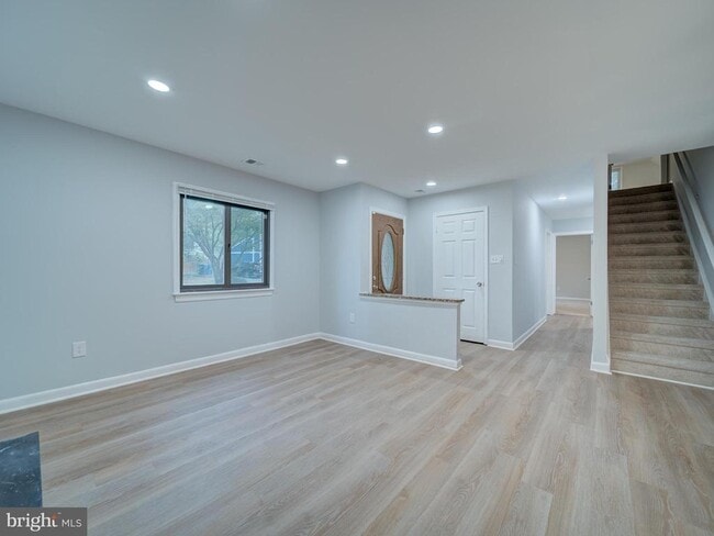 Building Photo - 11301 Gatesborough Ln