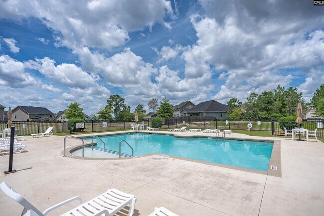 Building Photo - 1340 Beechfern Cir
