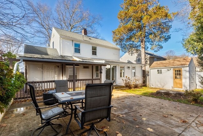 Building Photo - 20 Brae Rd