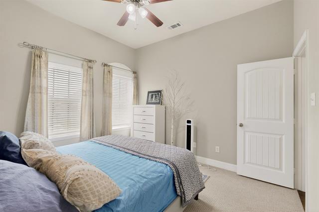 Building Photo - 2345 Fountain Gate Dr