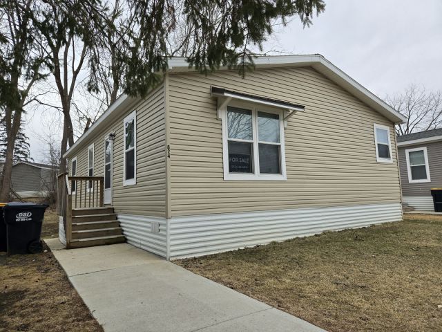 Building Photo - 824 MacBeth Cir