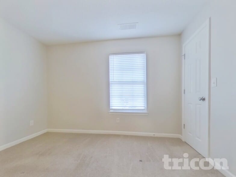 Building Photo - 17 Shaw Blvd