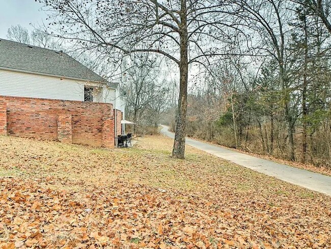 Building Photo - Charming 3 Bedroom For Rent Fayetteville!