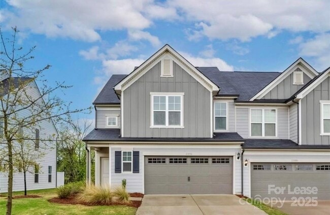 Primary Photo - 13124 Rover St