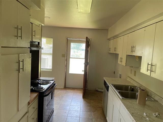 Building Photo - 2306 Scotswood Dr