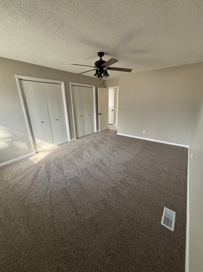 Building Photo - 5455 Old Jacksonville Rd