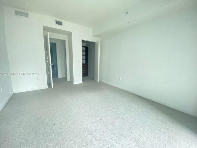 Building Photo - 1100 S Miami Ave