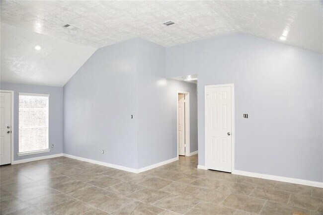 Building Photo - 17427 Lobo Trail