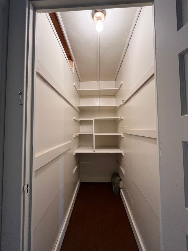 Building Photo - beec1307