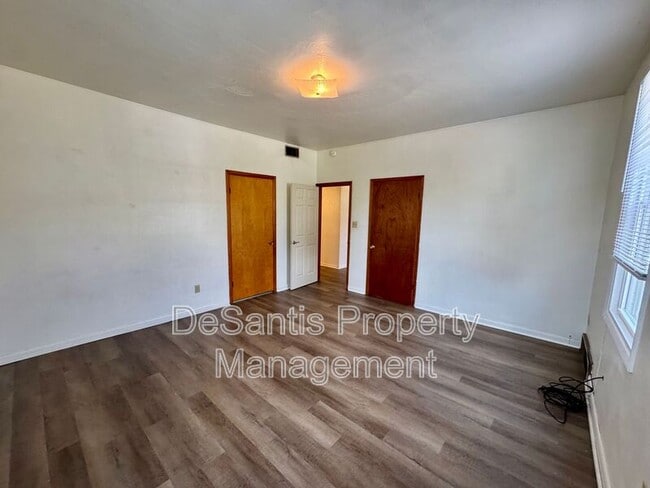 Building Photo - 212 N Highland Ave