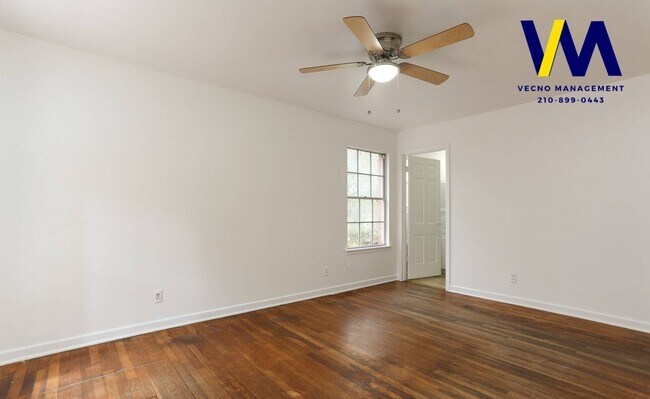 Building Photo - 17685 Morningside Dr