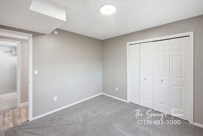 Building Photo - 3625 E Wade Ln