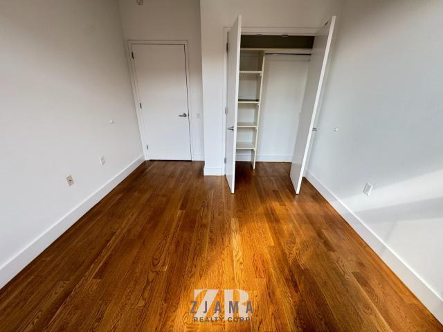 Building Photo - 1 bedroom in Brooklyn NY 11238