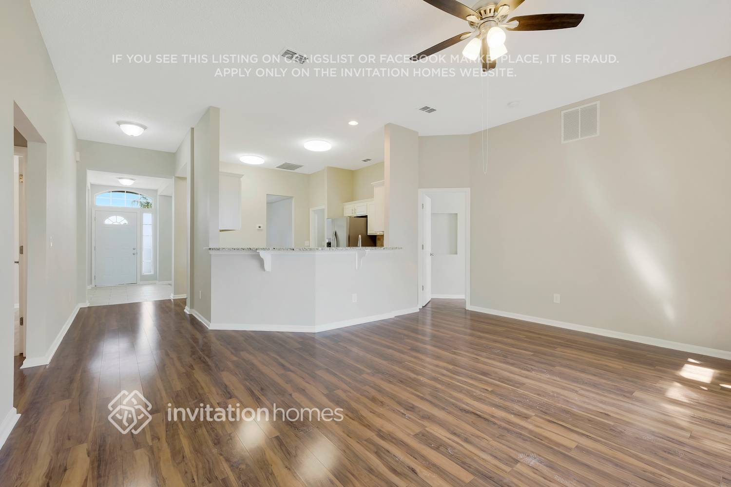 Building Photo - 12096 Coachman Lakes Way