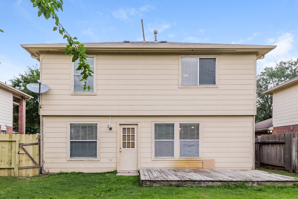 Building Photo - 6511 McCharen Ct