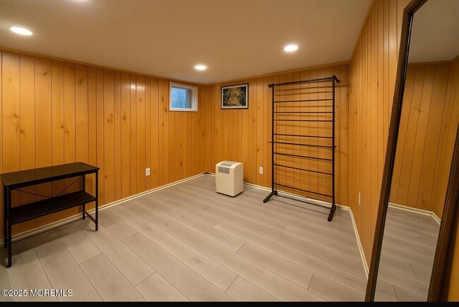 Building Photo - 7 Tiger Lilly Ct