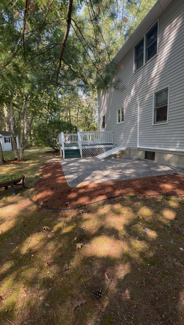 Building Photo - Available Now | 3 Bed, 1.5 Bath Single-Family Home in Westford, MA | Updated Kitchen, Finished Ba...