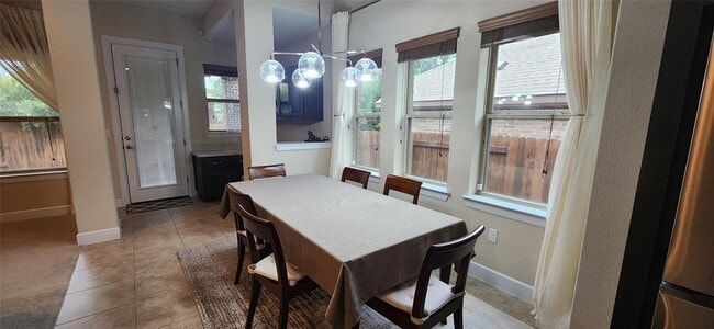 Building Photo - 13704 Camp Comfort Ln