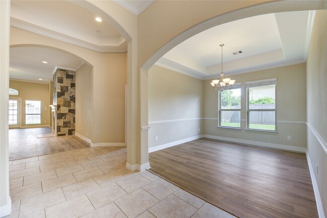 Building Photo - 5530 Mangrove Creek Ln