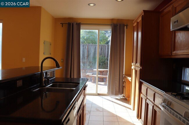 Building Photo - 4037 Coleman Cir