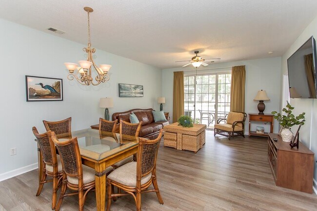 Building Photo - 5801 Oyster Catcher Dr