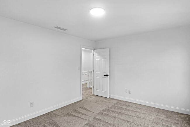 Building Photo - 12878 Mayfair Ln