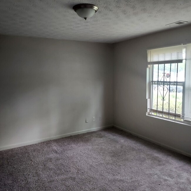 Building Photo - 3101 Waldrop Pl