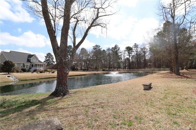 Building Photo - 7124 Blue Juniper Ct