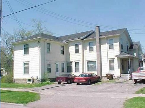 Building Photo - 800-802 N Capitol Ave