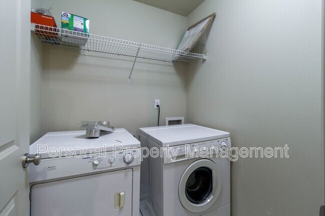 Building Photo - 4014 NE 89th Way