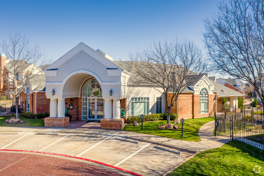 Leasing Office - McDermott Place