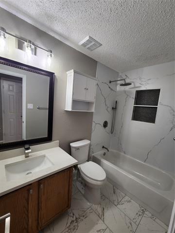 Building Photo - 907 Live Oak Dr