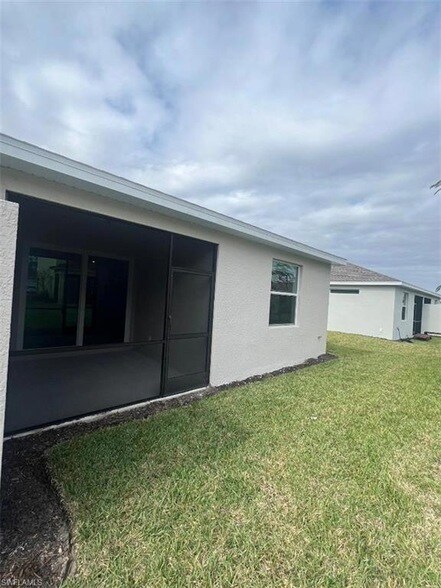 Building Photo - 9099 Leatherwood Loop