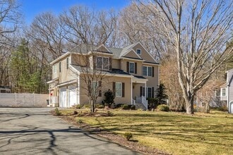 Building Photo - 60 Shufelt Rd