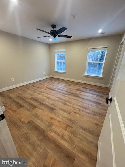 Building Photo - 42278 Allison Dr