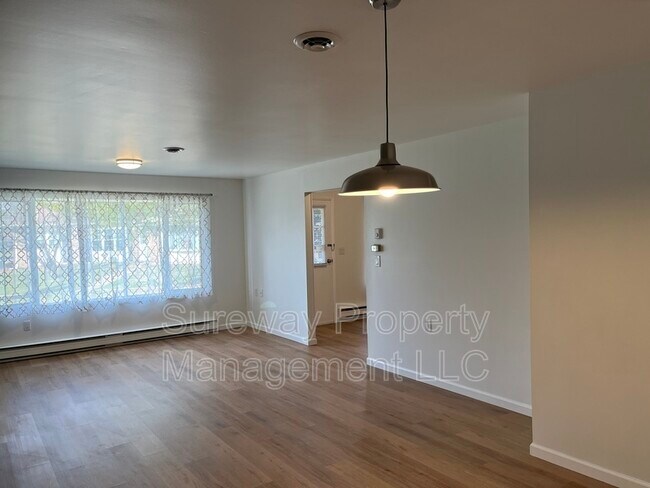 Building Photo - 134A Buckingham Dr