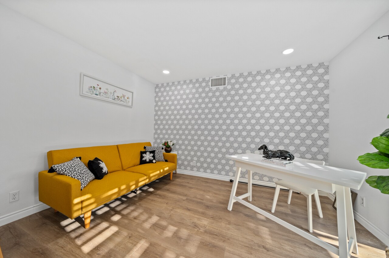 Building Photo - 3809 Lariat Pl
