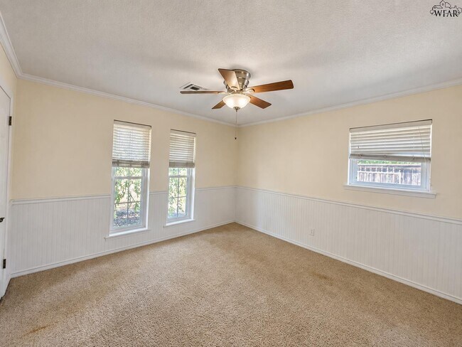 Building Photo - 4509 Lisa Ln