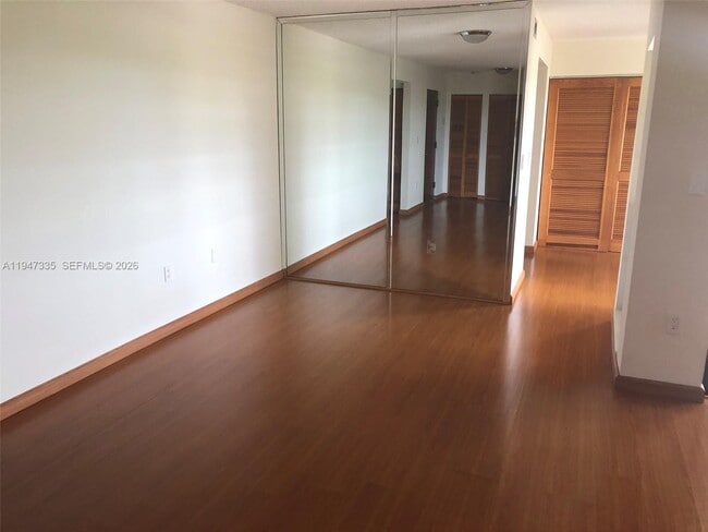 Building Photo - 8850 SW 123rd Ct