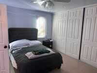 Building Photo - 735 Rembrandt Cir