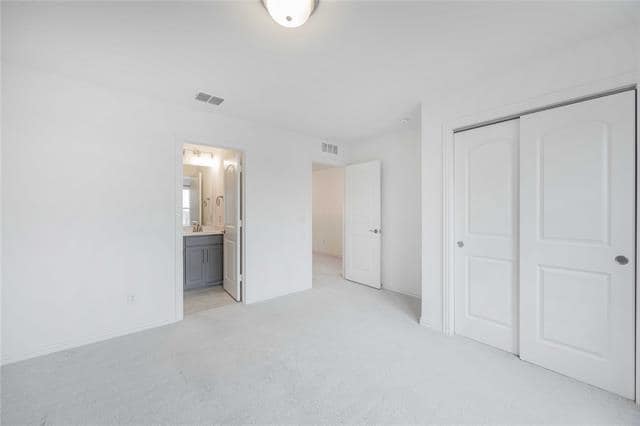 Building Photo - 345 Willowmore Dr